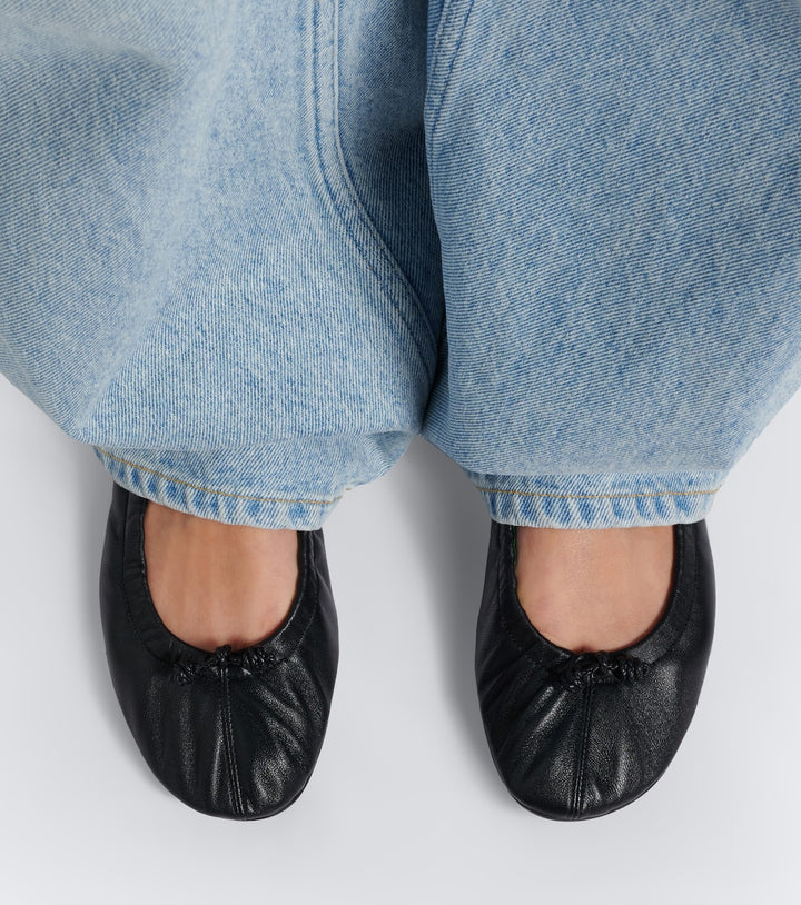 Bottega Veneta Fantasmina Knot Leather Ballet Flats