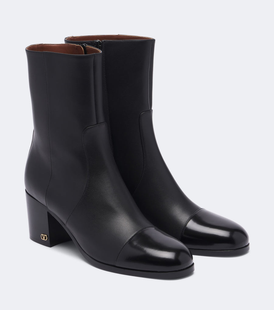 Valentino Garavani VLogo Leather Ankle Boots
