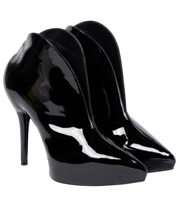 Alaïa Booties Slick patent leather ankle boots