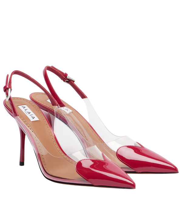 Alaïa Sapatos de salto Le Cœur 90 em pele envernizada com tira traseira