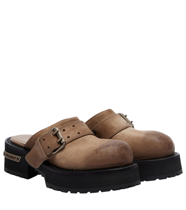 Balenciaga Venom leather mules