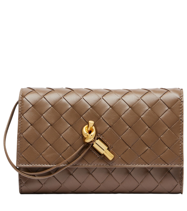 Bottega Veneta Andiamo Intrecciato – pochette in pelle