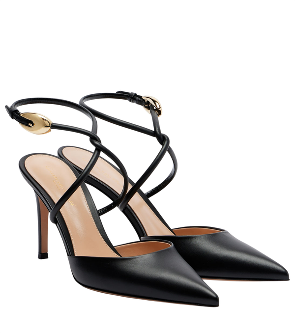 Gianvito Rossi Sapatos de salto alto em couro com tira no calcanhar