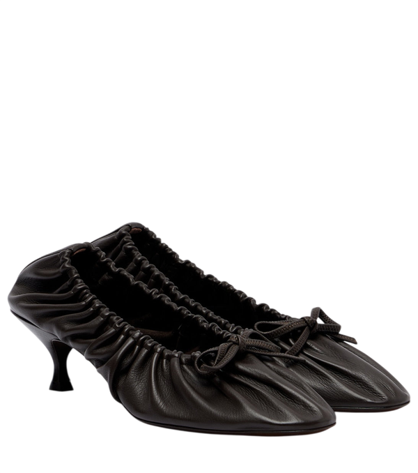 Herbert Levine Sapatos de couro franzido Gather Around