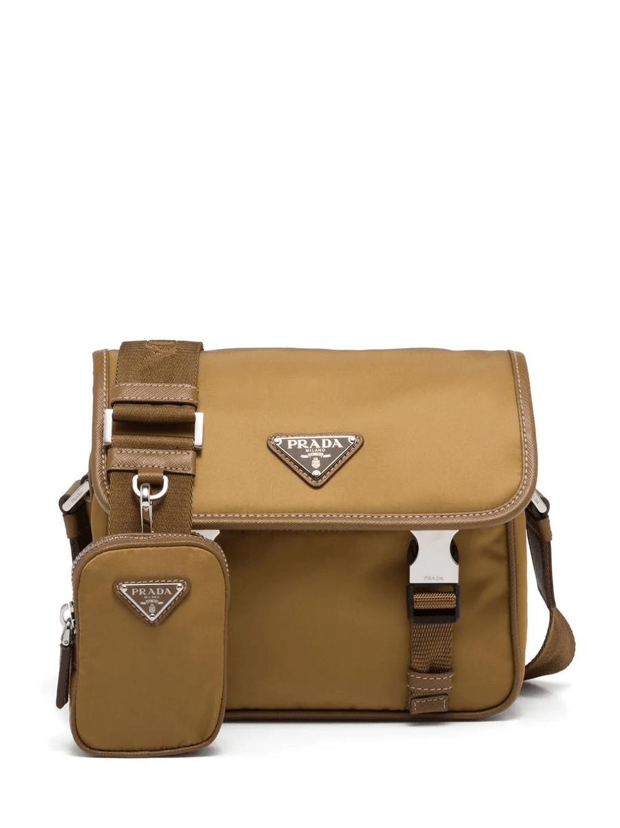 Sac messager à plaque logo Prada Re-Nylon