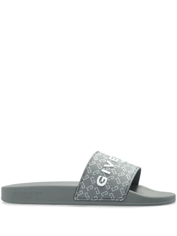 GIVENCHY Slides flat in monogram 72