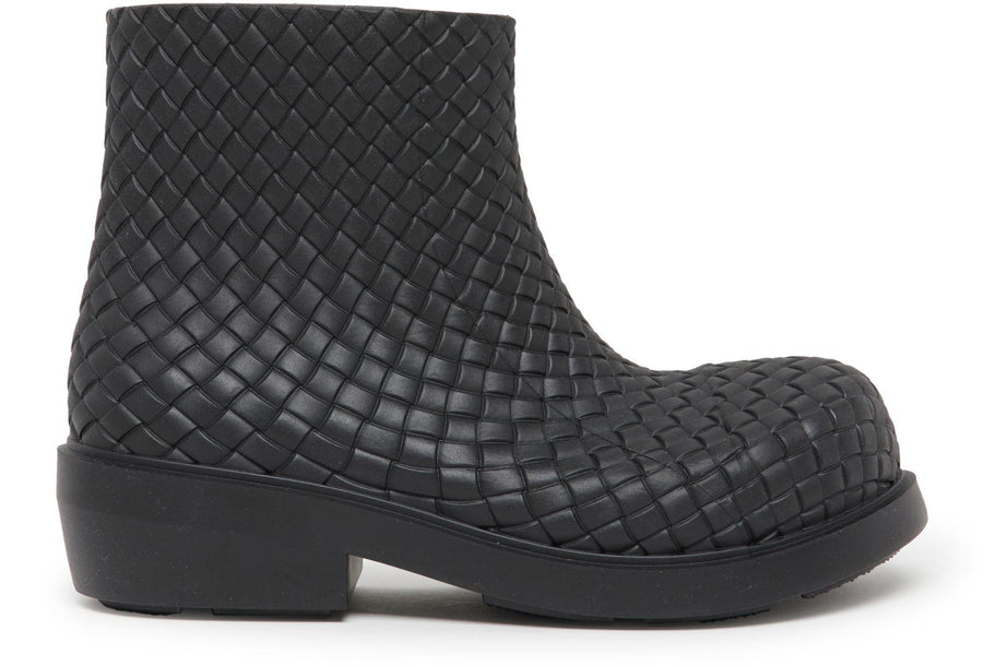 BOTTEGA VENETA Fireman leather ankle boots