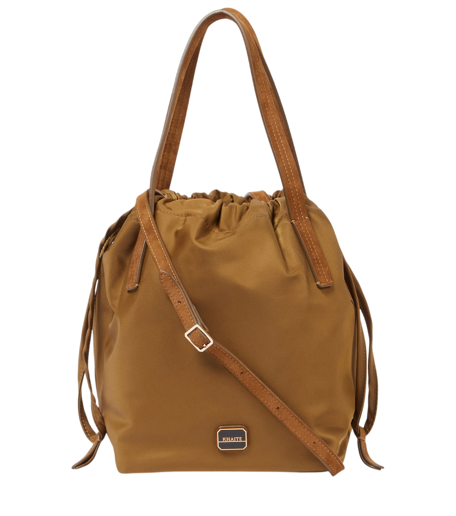 Bolso tipo cubo mediano Rory de Khaite con ribete de piel