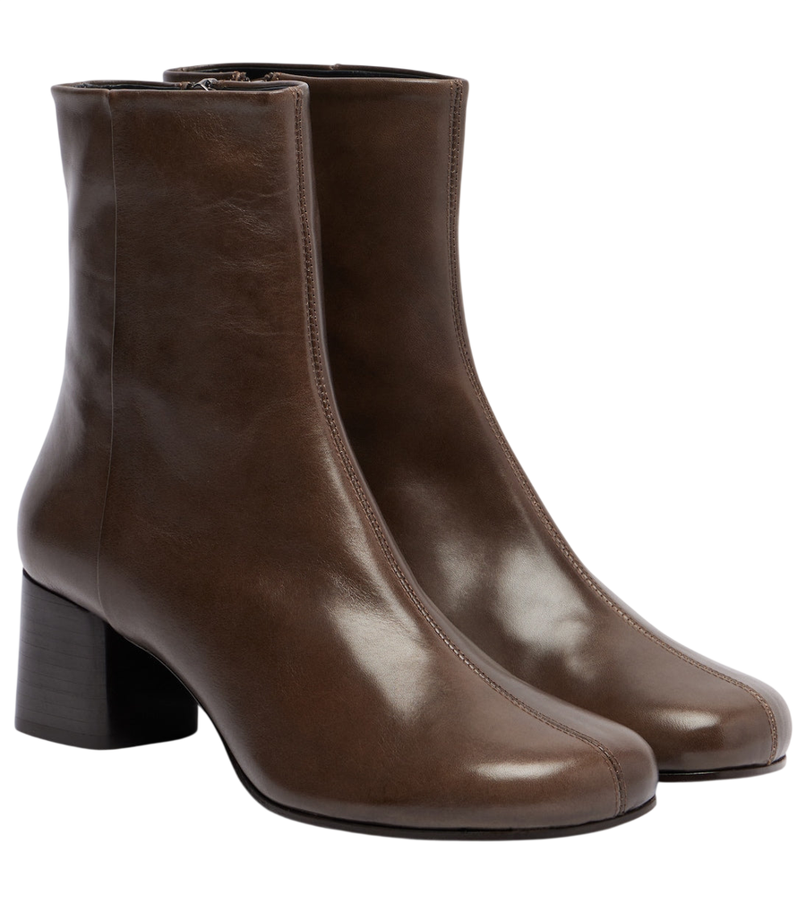 Lemaire Anatomic 55 leather ankle boots