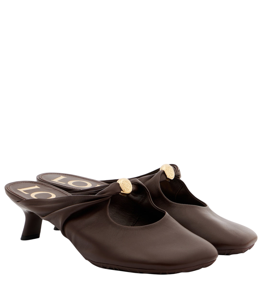 Loewe Pebble 45 leather mules