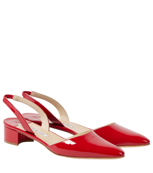 Manolo Blahnik Aspro 30 sapatos de salto slingback em couro envernizado