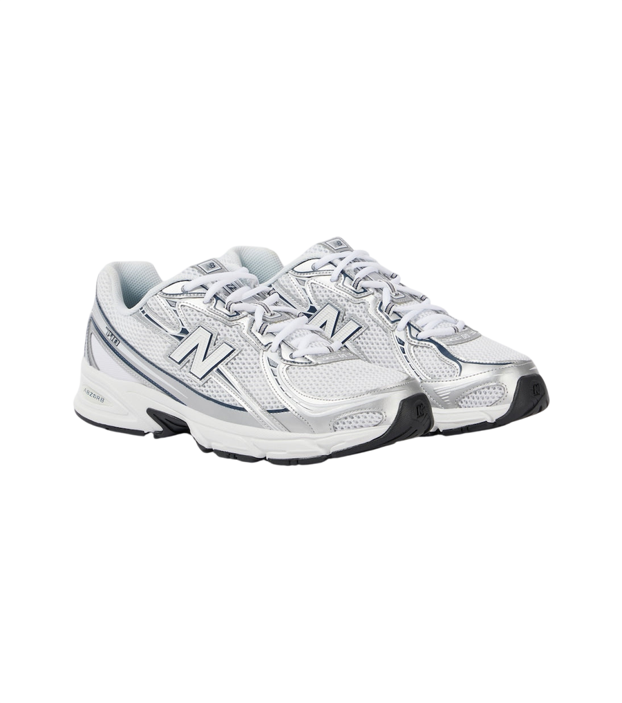 New Balance 740 sneakers