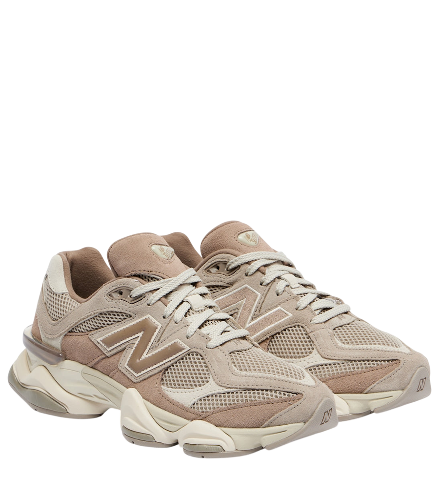 Zapatillas New Balance 9060 de malla con detalles en ante