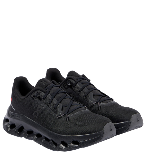 On Cloudtilt running shoes