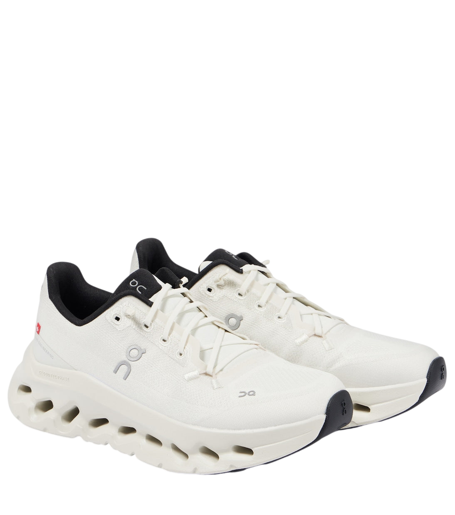 Sulle scarpe da corsa Cloudtilt