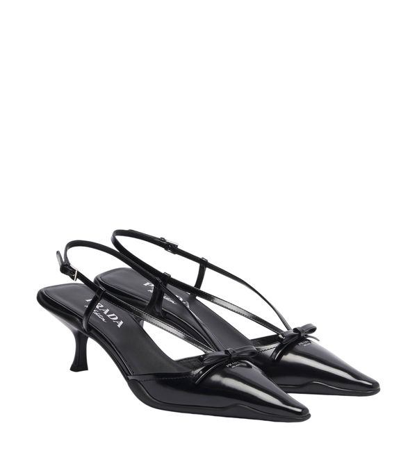 Zapatos de salón destalonados de piel con detalle de lazo de Prada