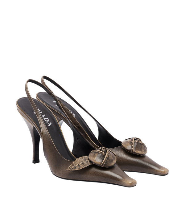 Prada Décolleté slingback in pelle con applicazioni floreali