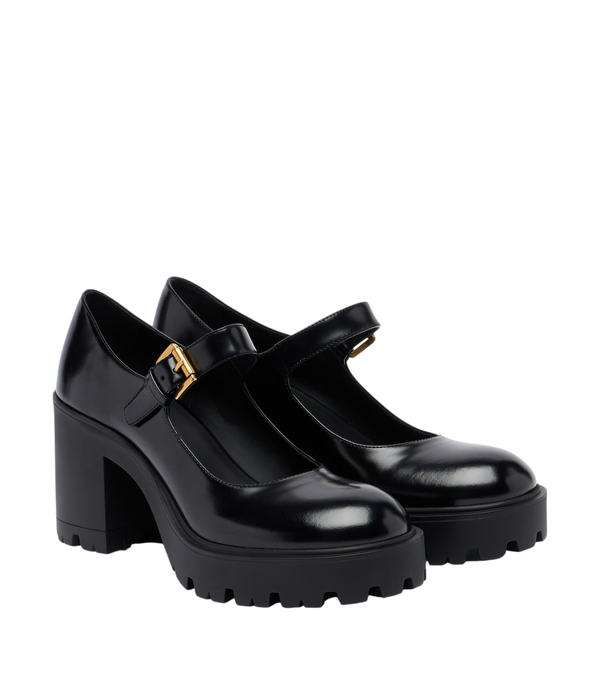 Zapatos de salón Mary Jane de charol de Prada
