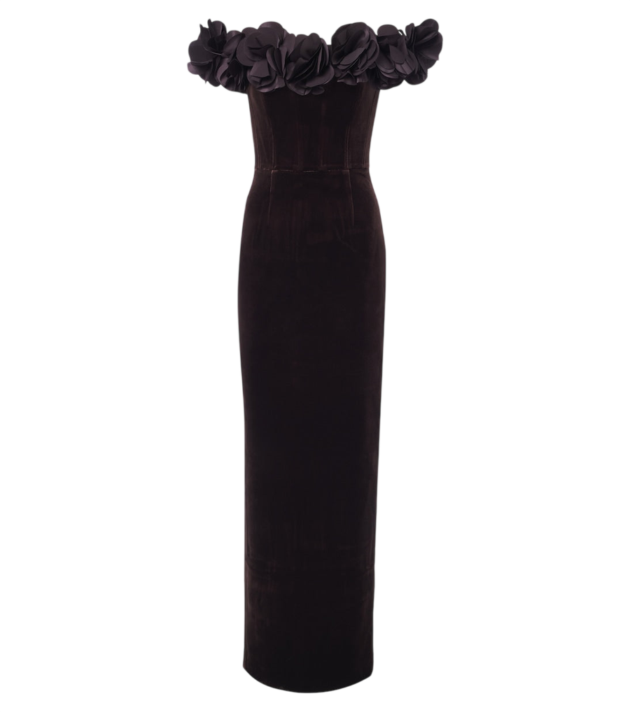 Vestido largo de terciopelo con escote barco y bustier de Rebecca Vallance