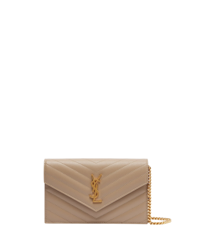 Saint Laurent Carteira de couro acolchoada em formato de envelope com corrente Cassandre