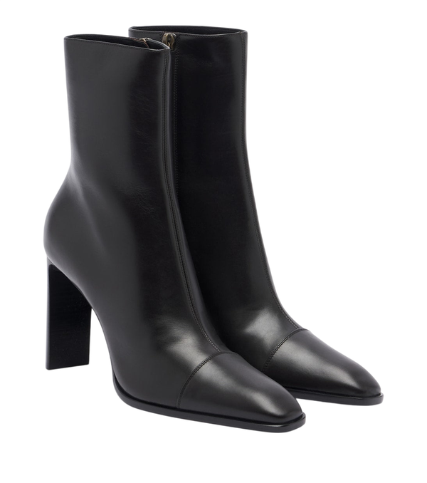 Saint Laurent Venetia leather ankle boots