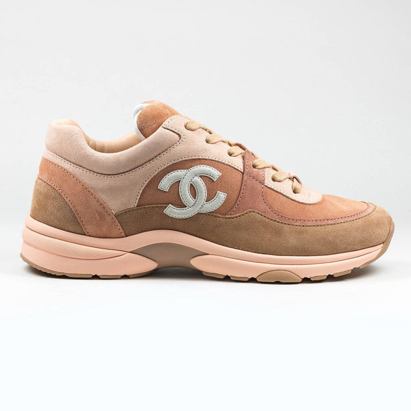 WOMEN CHANEL CC LOGO BEIGE PINK SUEDE SNEAKER