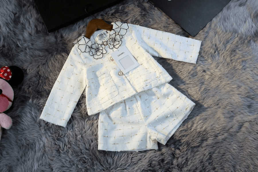 Ensemble haut et short Chanel fille