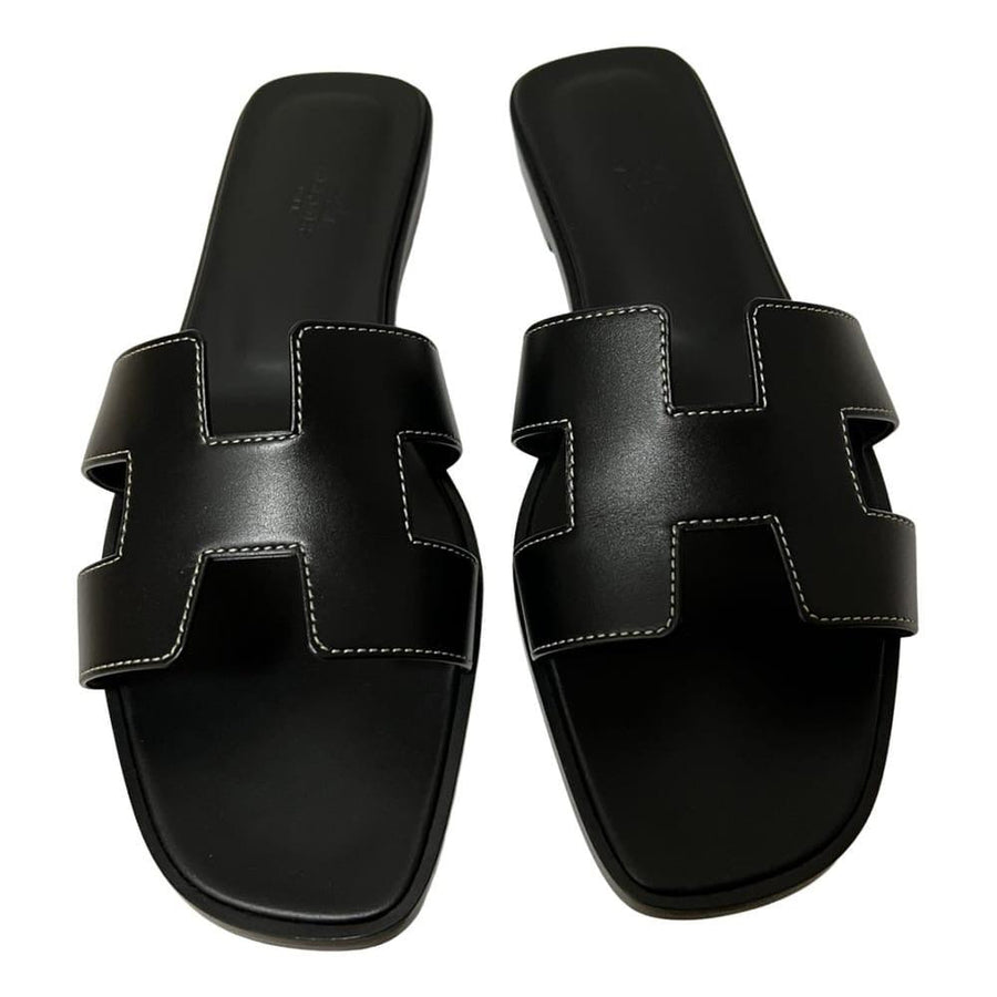 Hermès Black leather Oran Sandals