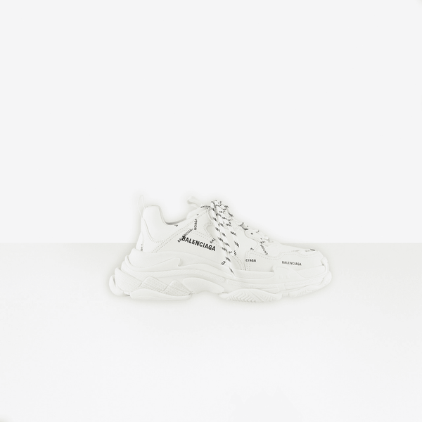 BASKETS TRIPLE S BALENCIAGA ALLOVER LOGO FEMME
